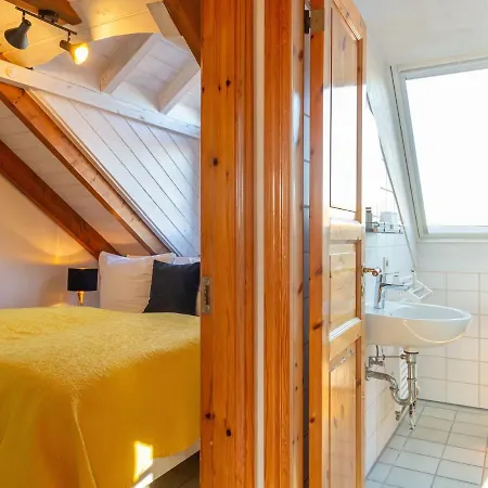 Ferienwohnung Bienenstich * Wittdün
